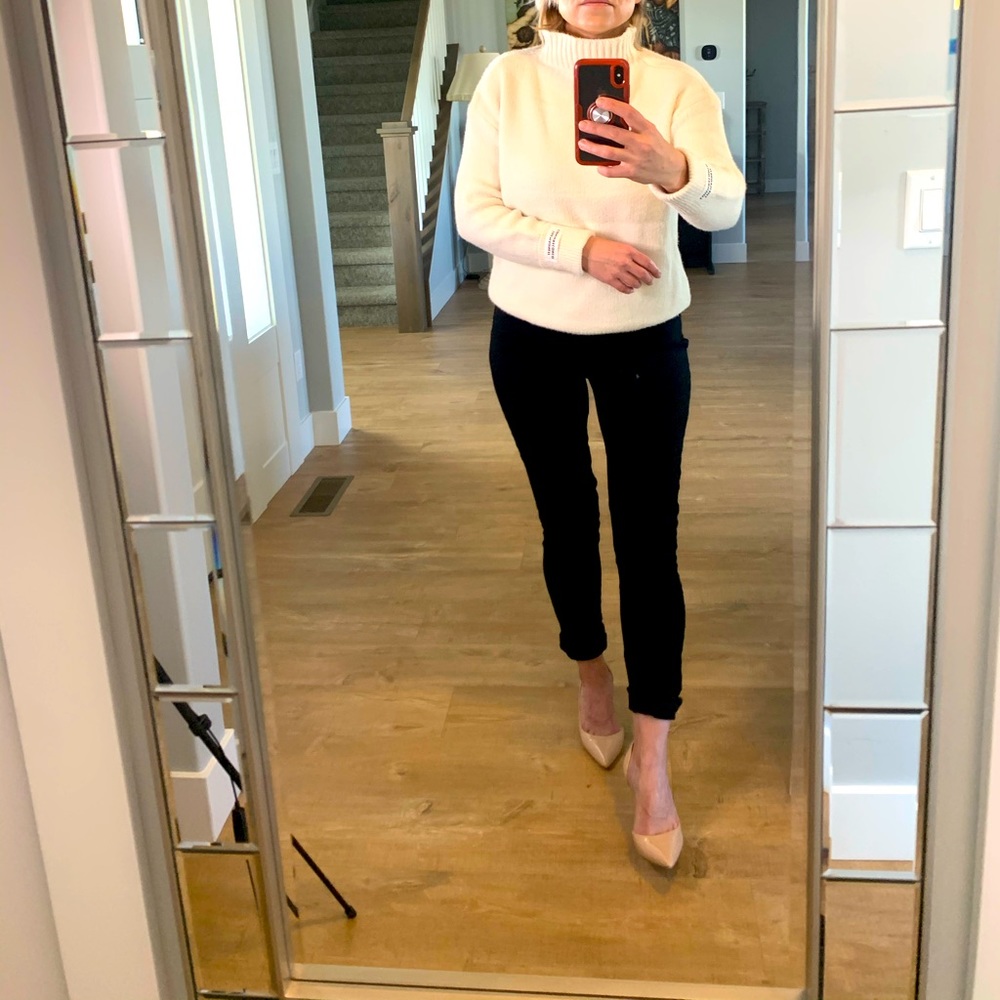 White Thick Sweater